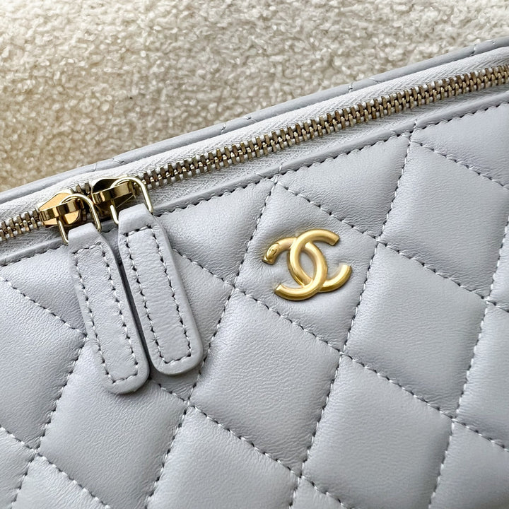 Chanel Pearl Crush Small Vanity in Grey Lambskin and AGHW (Model