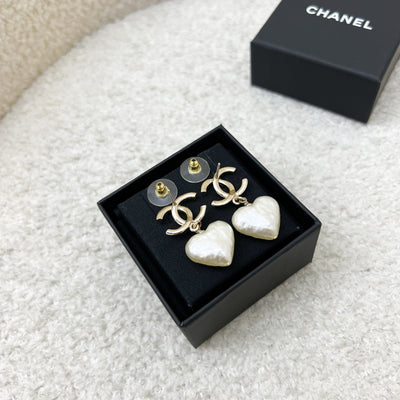 Chanel 22C CC Logo with Heart Pearl Dangling Earrings in LGHW (Model: AB7529)