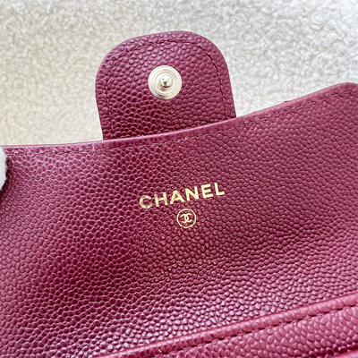 Chanel Classic Snap Card Holder in Burgundy Red Caviar LGHW