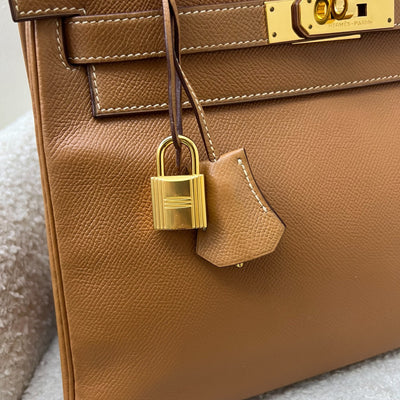 Hermes Vintage Kelly 28 in Gold Courcheval / Epsom Leather and GHW