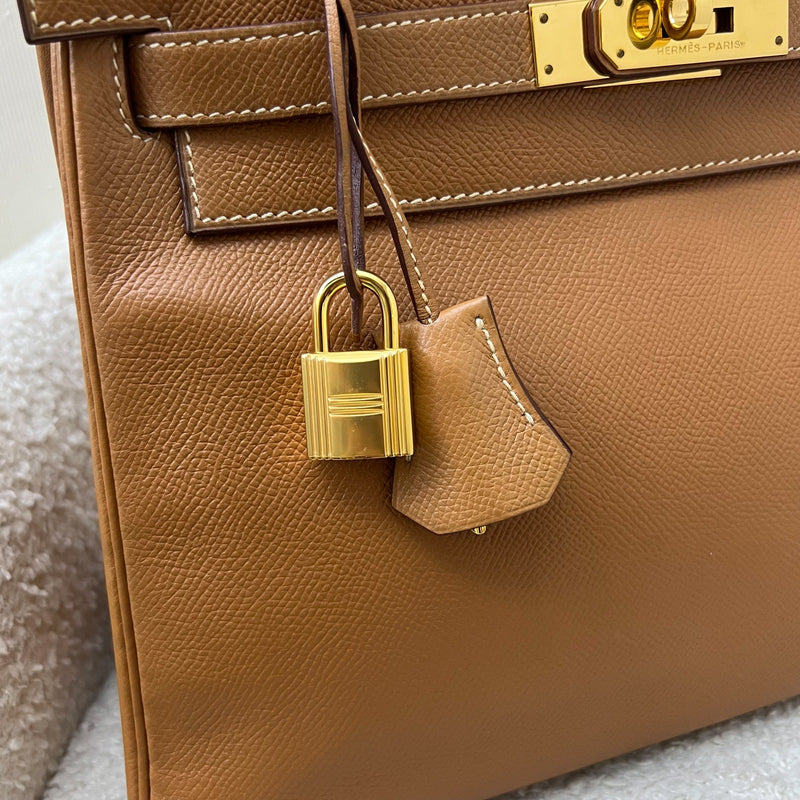 Hermes Vintage Kelly 28 in Gold Courcheval / Epsom Leather and GHW