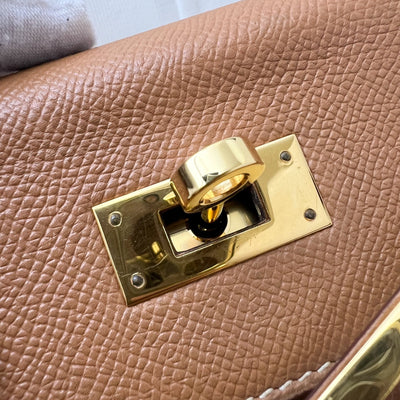 Hermes Vintage Kelly 28 in Gold Courcheval / Epsom Leather and GHW