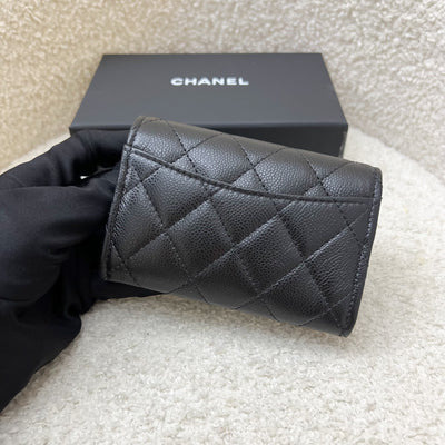 [Brand New - Aug 2025] Chanel Classic Snap Card Holder with Interior Zip Coin Compartment in Black Caviar and LGHW