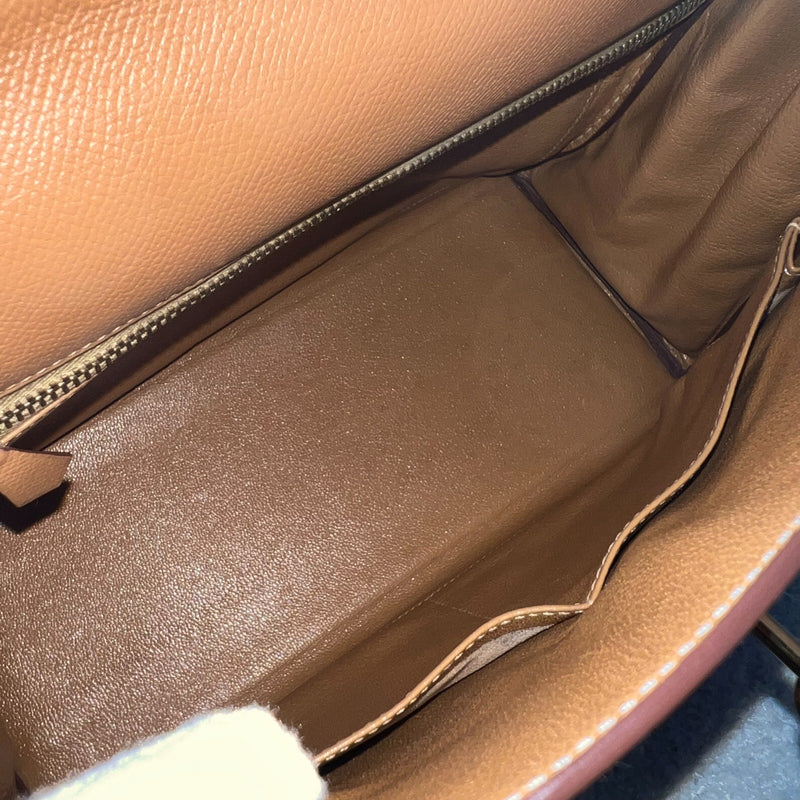 Hermes Vintage Kelly 28 in Gold Courcheval / Epsom Leather and GHW