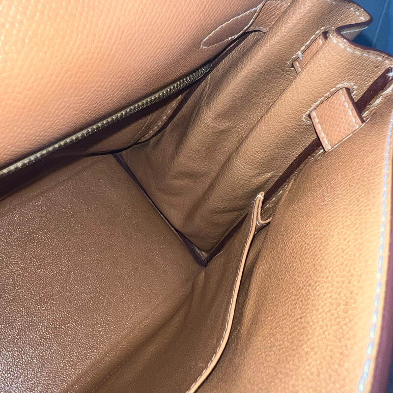 Hermes Vintage Kelly 28 in Gold Courcheval / Epsom Leather and GHW