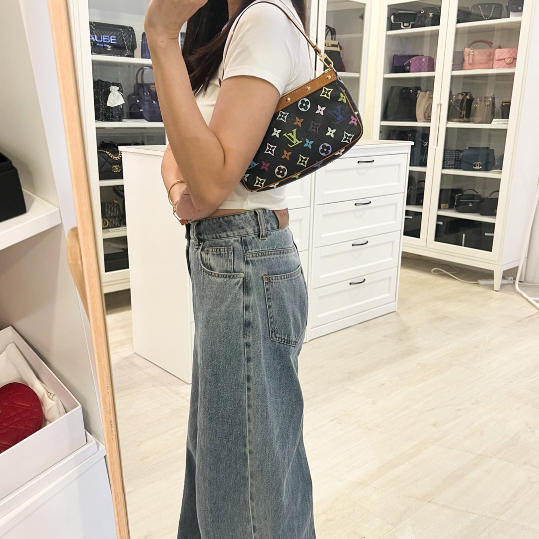 LV Vintage Louis Vuitton x Takashi Murakami Pochette Accessoires