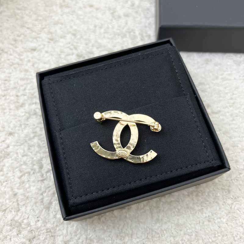 Chanel 24P Medium CC Brooch with Diamantes in LGHW