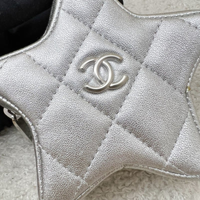Chanel VIP Gift 24C Star Pouch Charm in Iridescent Silver Lambskin and SHW