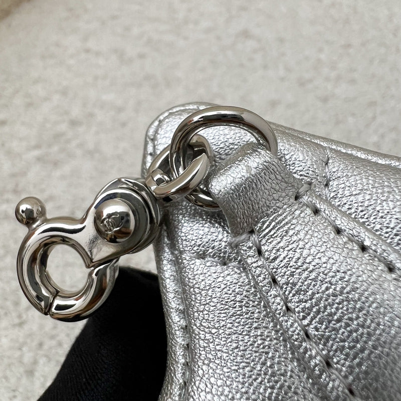 Chanel VIP Gift 24C Star Pouch Charm in Iridescent Silver Lambskin and SHW