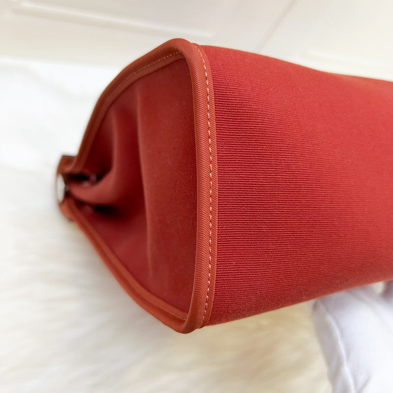 Hermes Herbag 31 in Rouge Venitien-Rouge Extreme Toile Officier Canvas and Rouge Piment Vache Hunter Leather and PHW