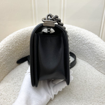 Chanel Medium 25cm Boy Flap in Black Caviar and RHW (Model: A67086)