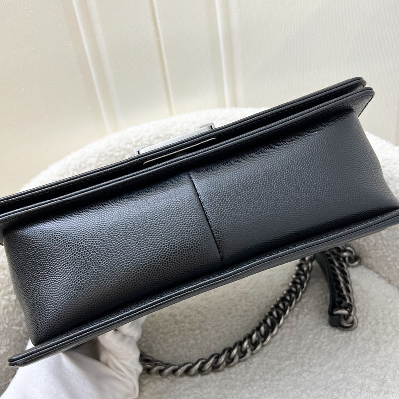 Chanel Medium 25cm Boy Flap in Black Caviar and RHW (Model: A67086)