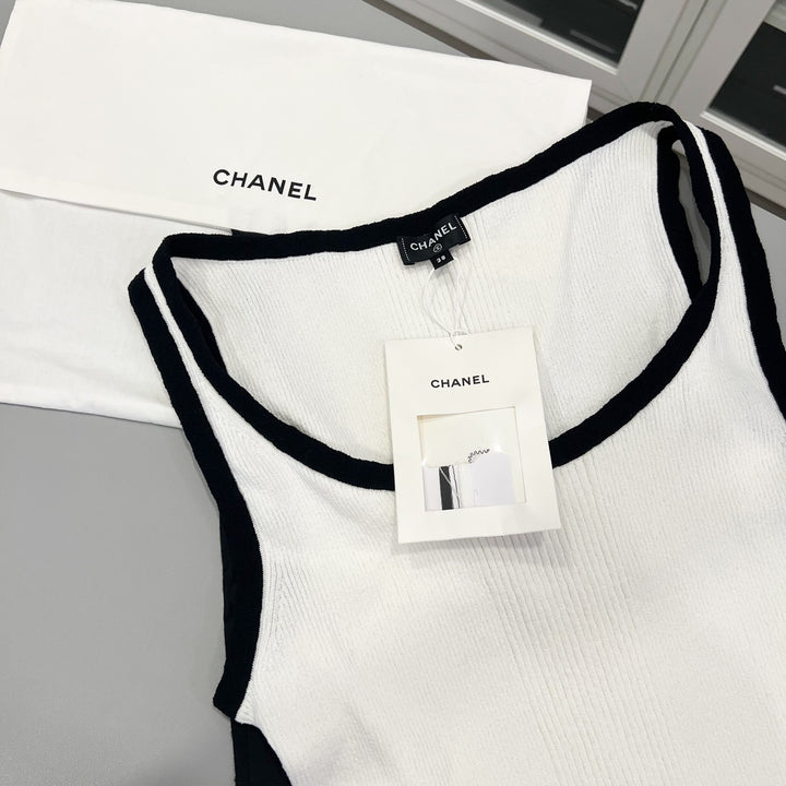 Chanel 25S Tank Top in Black and White Cotton and Polyamide (Model