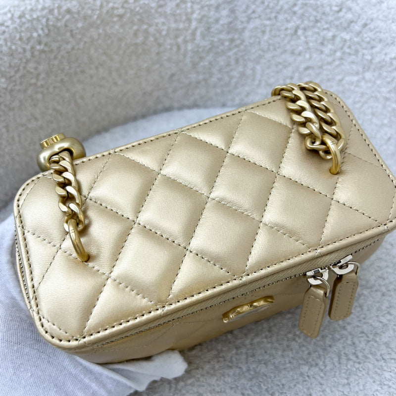 Chanel 23P Heart Adjustable Chain Vanity in Gold Lambskin and AGHW