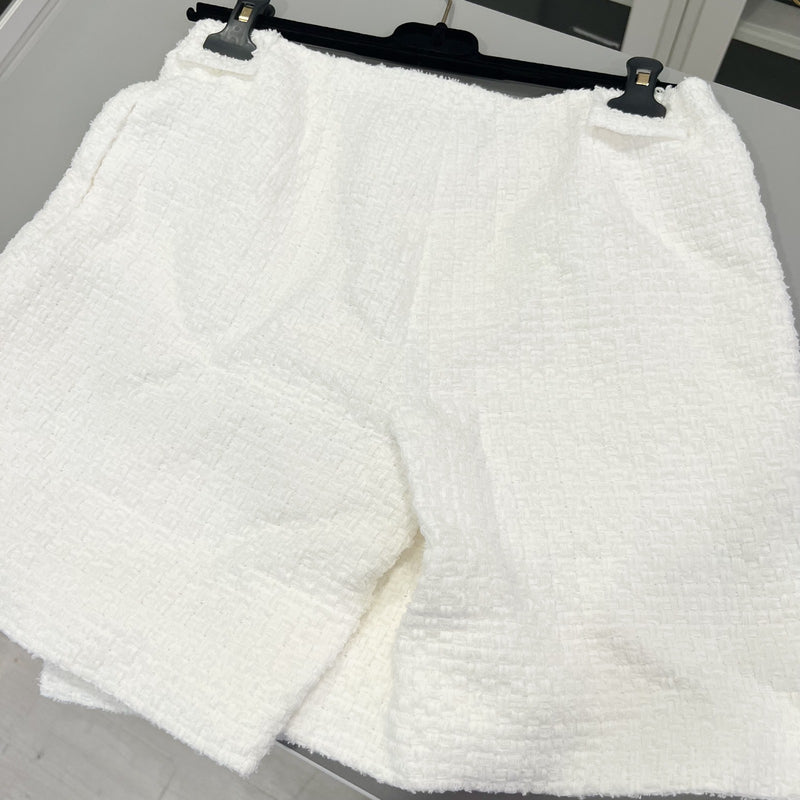 Chanel 25S Tweed Skorts in White Cotton and Polyamide (Model: P79379)
