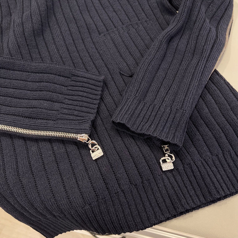 Chanel 24K Knitted Pullover with Zipper and Charms in Navy Wool and Polyamide (Model: P78425)