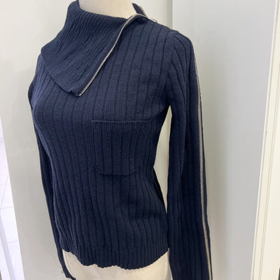 Chanel 24K Knitted Pullover with Zipper and Charms in Navy Wool and Polyamide (Model: P78425)