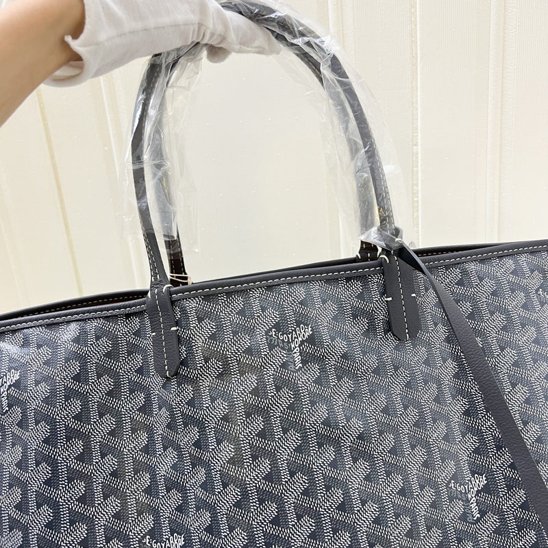 Goyard Saint Louis PM Tote in Gris Grey Goyardine Canvas