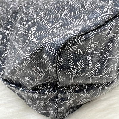 Goyard Saint Louis PM Tote in Gris Grey Goyardine Canvas