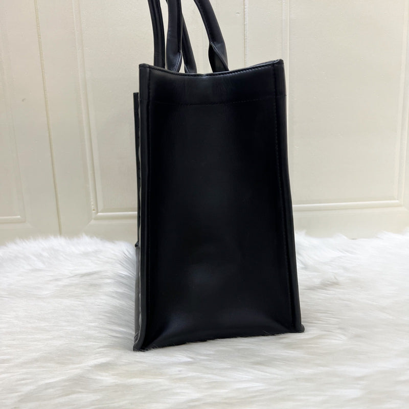 Dior Medium Book Tote in Black Macrocannage Calfskin and LGHW