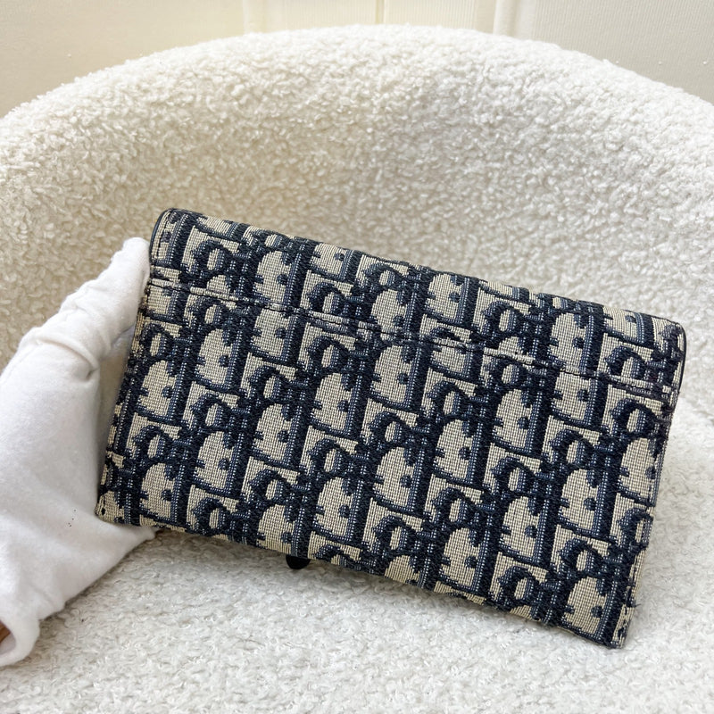 Dior Small Saddle Pouch with Chain in Blue Dior Oblique Jacquard Canvas and GHW