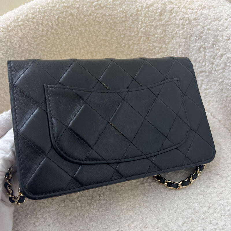 Chanel Seasonal Wallet on Chain WOC in Black Calfskin LGHW