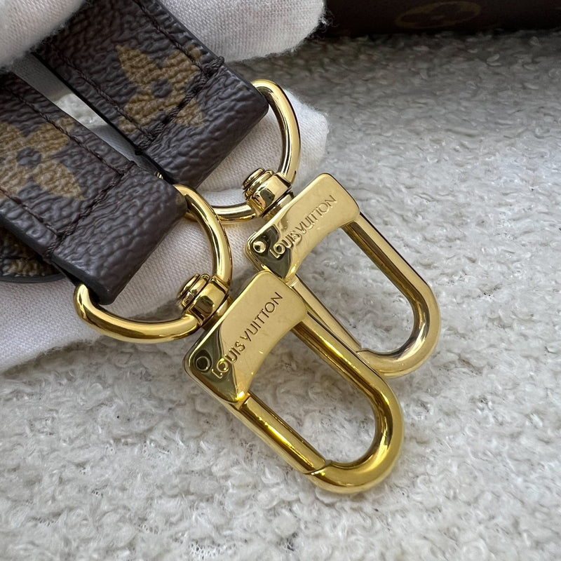 LV Pochette Metis in Monogram Canvas GHW (Model: M44875)