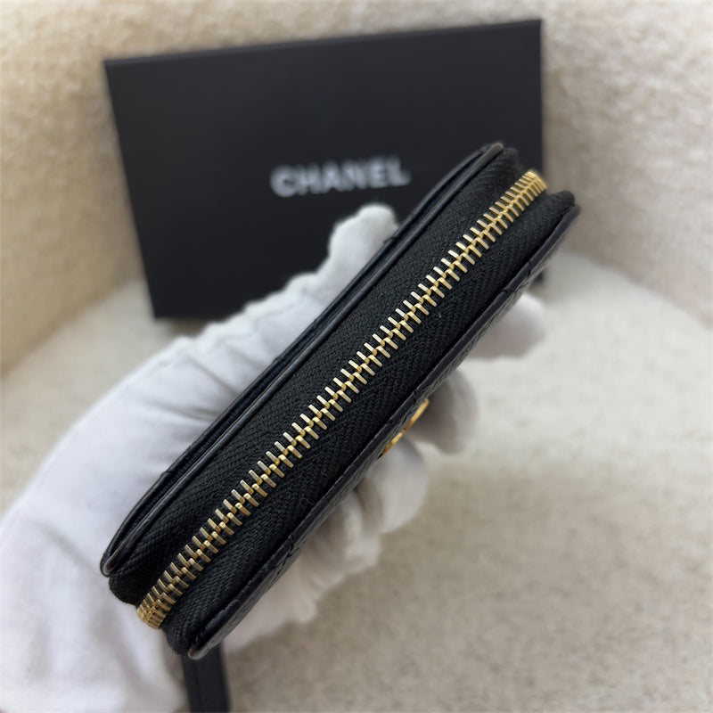 Chanel Classic Zippy Card Holder in Black Caviar and GHW