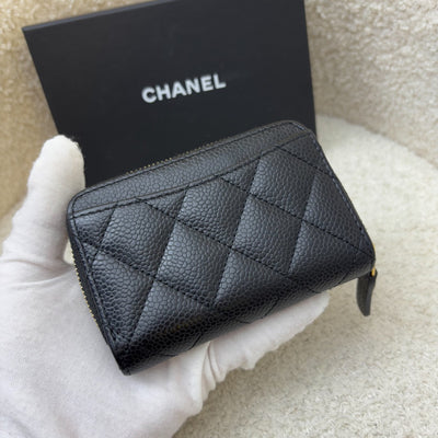 Chanel Classic Zippy Card Holder in Black Caviar and GHW