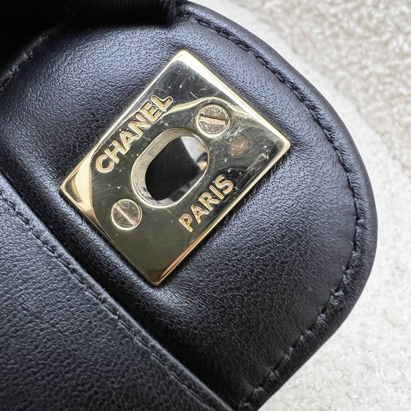 Chanel Classic Mini Rectangle Flap in Chevron Quilted Black Lambskin and LGHW (Model: A69900)