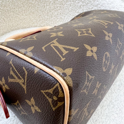 LV Speedy Bandouliere 20 in Monogram Canvas and Black Patterned Strap