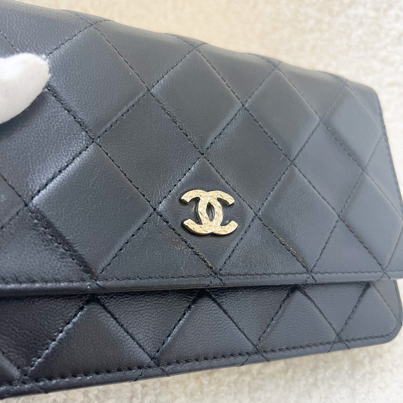 Chanel Seasonal Wallet on Chain WOC in Black Calfskin LGHW