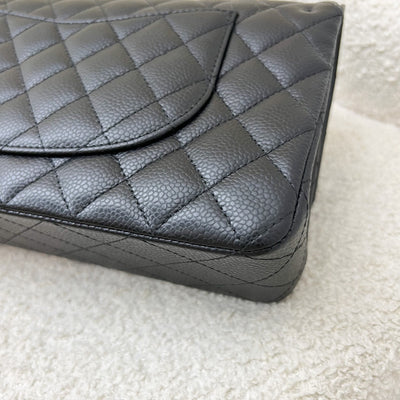 Chanel Medium Classic Flap CF in Black Caviar GHW (Model: A01112)