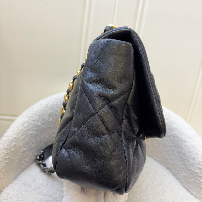 Chanel 19 Medium / Large Flap in Black Lambskin and 3-tone HW