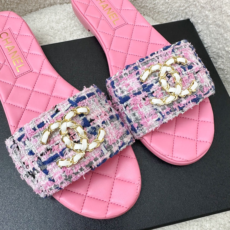 Chanel 23P CC Logo Mules in Multicolor Tweed Fabric and Pink Leather Size 38