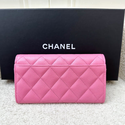 Chanel Seasonal Medium Mid-Length Wallet in Pink Caviar GHW