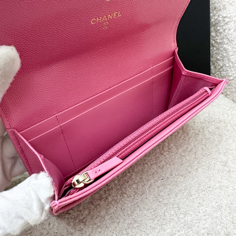 Chanel Seasonal Medium Mid-Length Wallet in Pink Caviar GHW