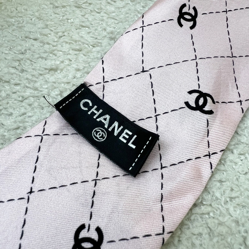 Chanel Scarf / Twilly in Pink Silk (Ref: AA8385)