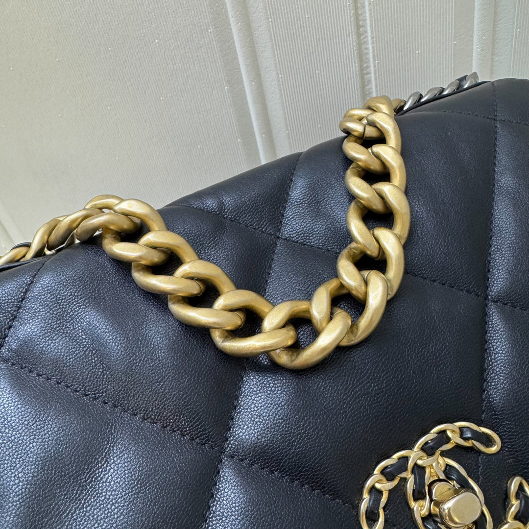 Chanel 19 Medium Large Flap in Black Lambskin and 3-tone HW