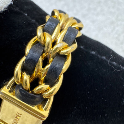 Chanel Vintage Premiere Watch in 24K GHW and Black Leather Size M (Year 1991)