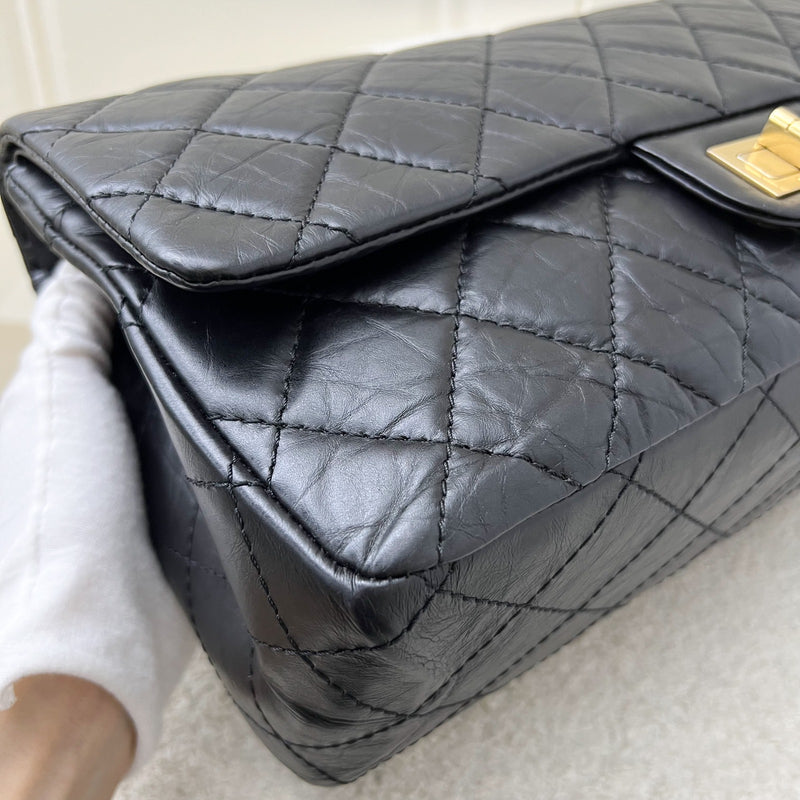 Chanel 2.55 Reissue 227 Flap in Black Distressed Calfskin and GHW