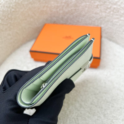 Hermes Bearn Compact Wallet in Vert Fizz Epsom Leather and PHW