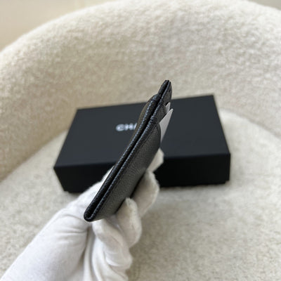 Chanel 25A Flat Card Holder in Black Caviar (Model: AP4659)