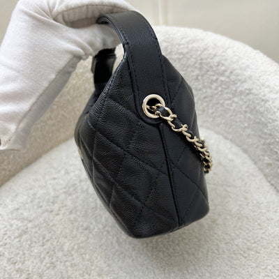 Chanel 25C Quilted Hobo Clutch on Chain in Black Caviar and LGHW (Model: AP4386)