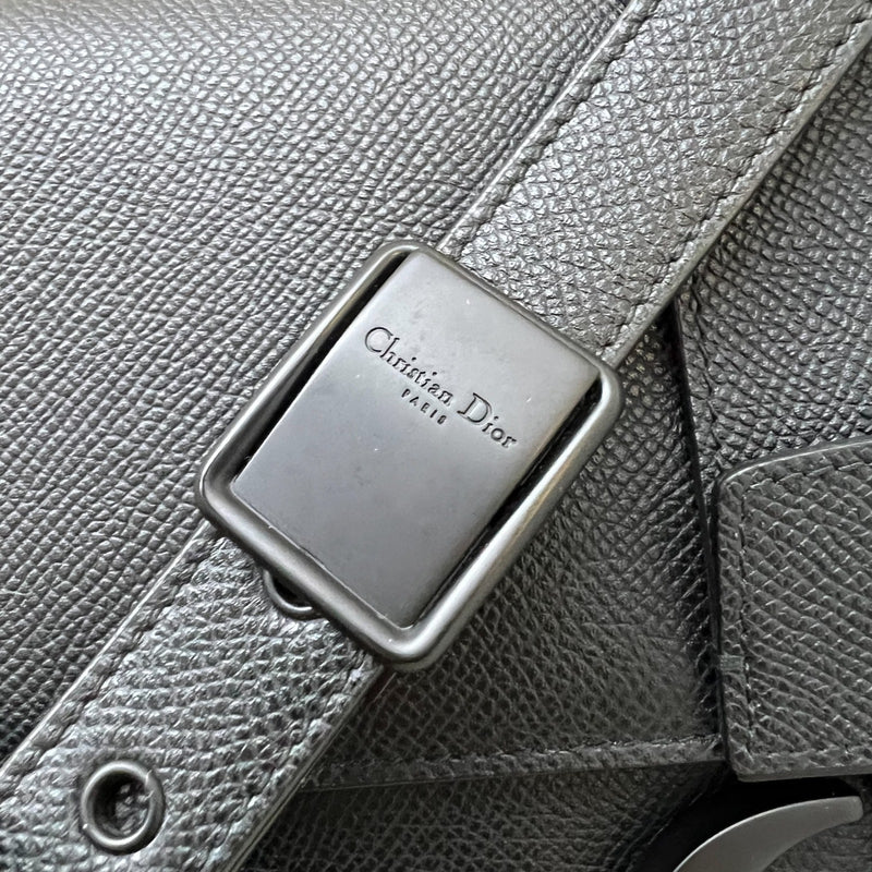 Dior 30 Montaigne Flap Bag in Ultramatte Grained Black Leather and BHW (Model: M9203SBAV, Colour: M989)