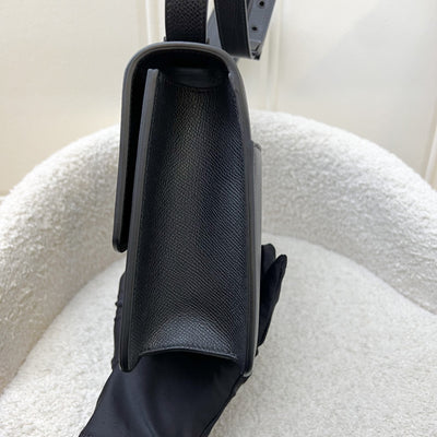 Dior 30 Montaigne Flap Bag in Ultramatte Grained Black Leather and BHW (Model: M9203SBAV, Colour: M989)