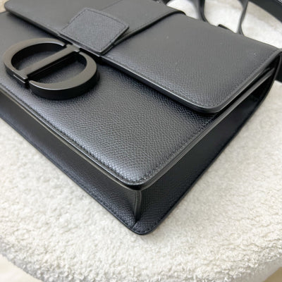 Dior 30 Montaigne Flap Bag in Ultramatte Grained Black Leather and BHW (Model: M9203SBAV, Colour: M989)