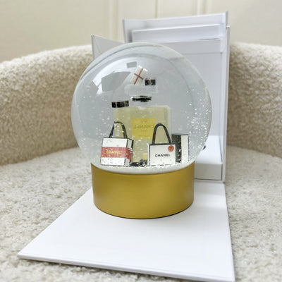 Chanel VIP Gift Perfume Bottles Christmas Snow Globe