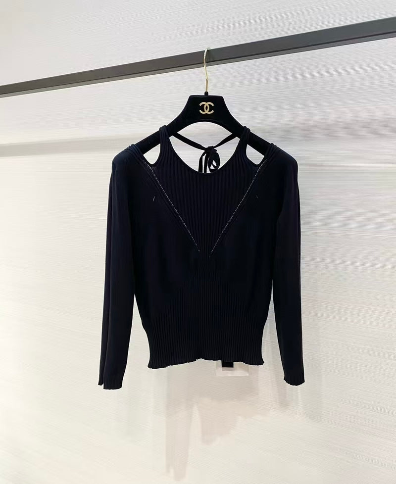 Chanel 24B Long Sleeves Open Back Blouse / Top in Black Viscose and Polyester (Model: P77857)