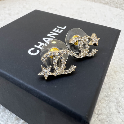 Chanel 22S Classic Star Earrings in LGHW